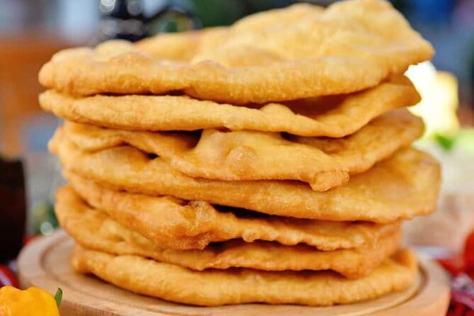 Bucharest Historical Food Tour in Old Center - Historic Sites that Tell a Story