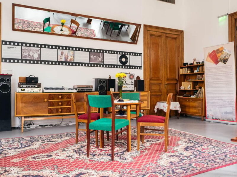 Bucharest: Museum of Communism Ticket with Communist Coffee - Guided Tours and Personal Stories