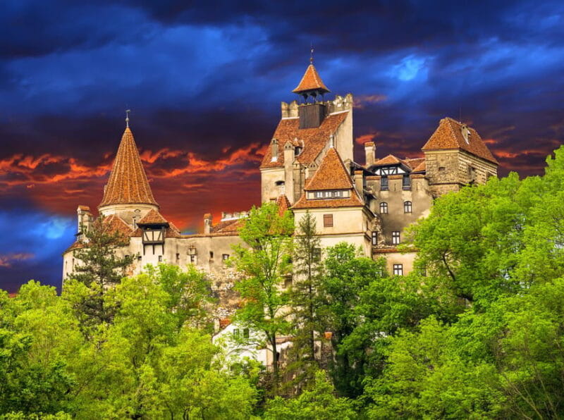 Bucharest: Peles Castle, Bran Castle, & Brasov Full-Day Tour - Key Points / Takeaways