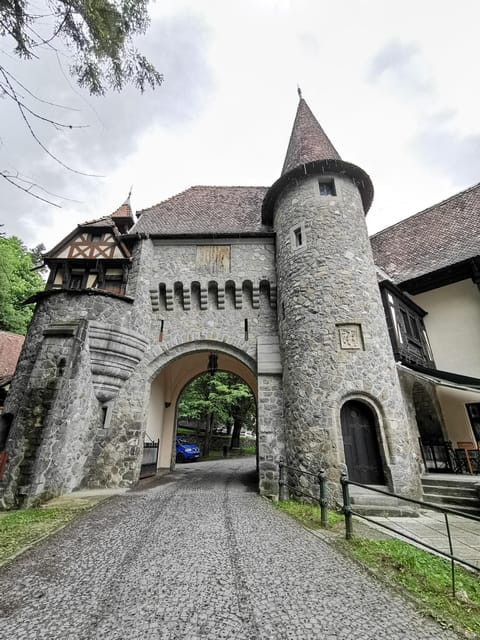 Bucharest: Peles Castle Half-Day Private Tour - Key points / Takeaways