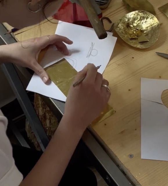 Bucharest: Real Roma Community - Crafting Workshop - Booking Information