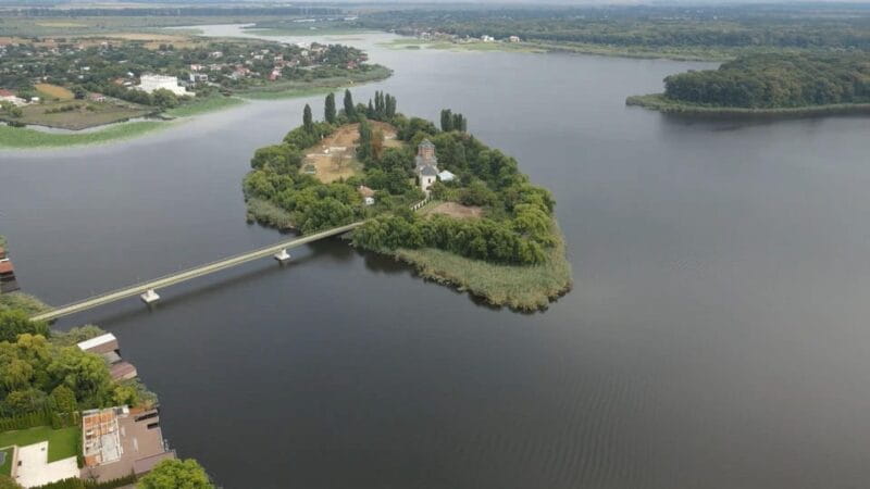 Bucharest: Salt Mine, Winery, & Dracula Grave Private Tour - Key Points / Takeaways