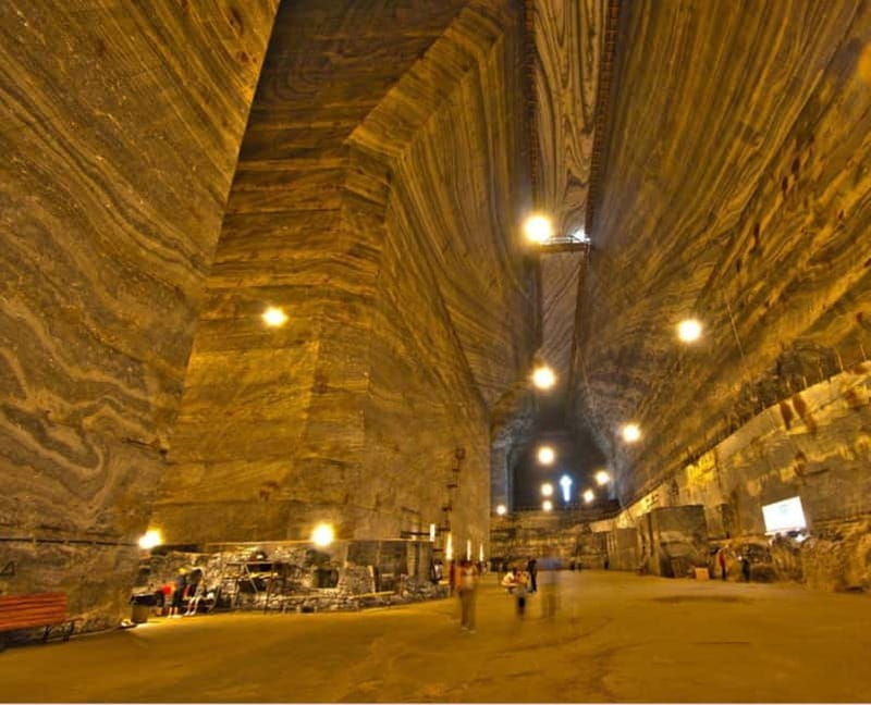 Bucharest: Slanic Salt Mine and Dracula's Tomb, 7 pax group - Who Will Love This Tour?