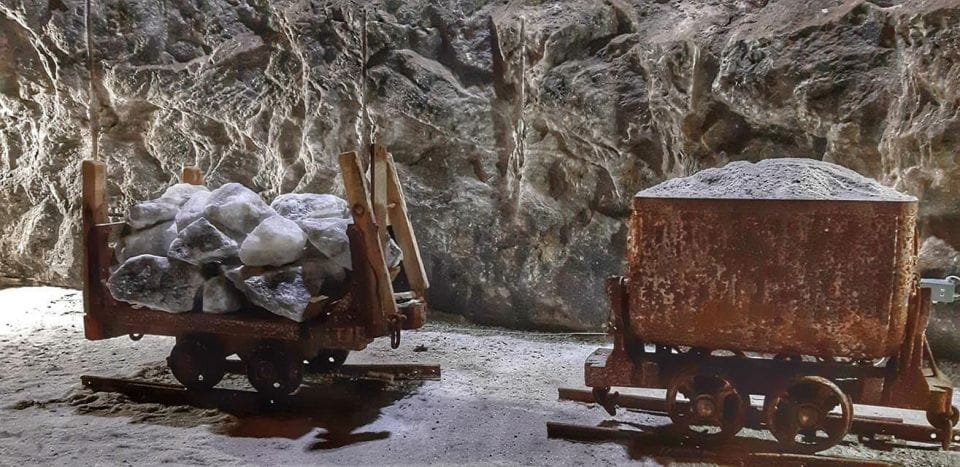 Bucharest: The Biggest Salt Mine in Europe & Wine Tasting - Health Benefits of the Microclimate