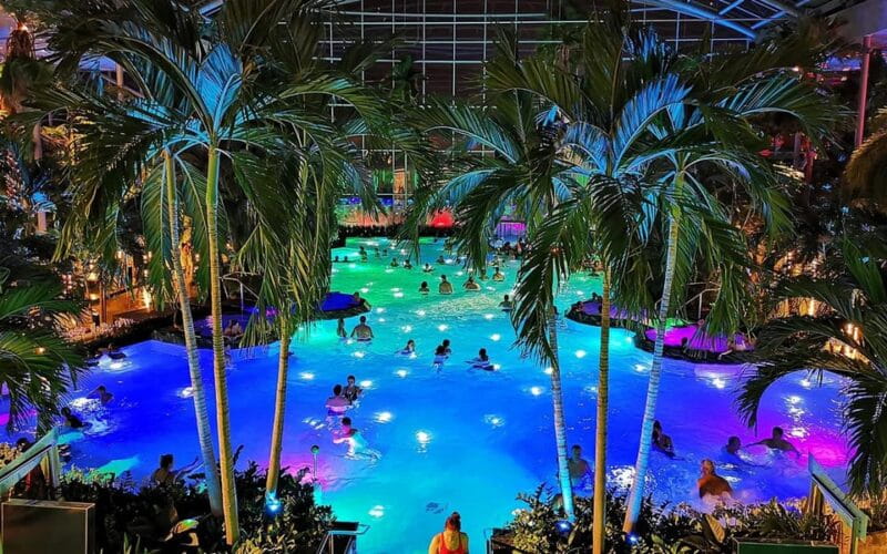 Bucharest: Therme Bucharest Spa Day with Luxury Transfer - Key points / Takeaways