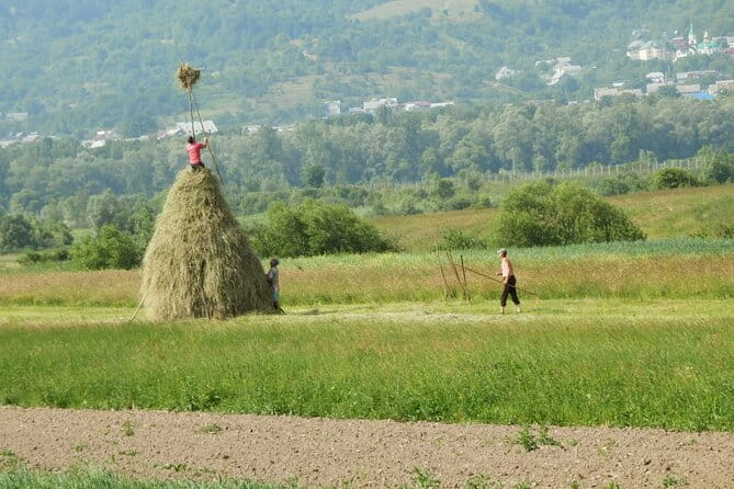 Bucovina Extra Day Monasteries Tour - FAQ