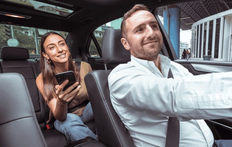 Budapest: 2 Hour City Highlights Tour with Local - Key Points / Takeaways