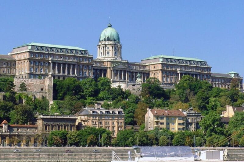 Budapest: 3-Hour Grand City Tour and Castle Walk - FAQ