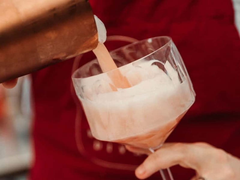 Budapest: BBQ Dinner Cruise w/ Live Music & Unlimited Drinks - Discovering Budapest Aboard the River Diva: A Detailed Review