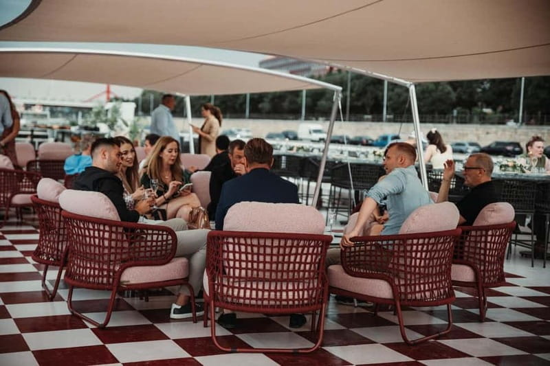 Budapest: BBQ Dinner Cruise w/ Live Music & Unlimited Drinks - FAQs