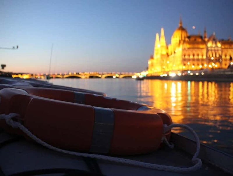 Budapest: Boat Cruise with Personal Live Guide and Drink - The Sum Up: The Best of Budapest from the Water
