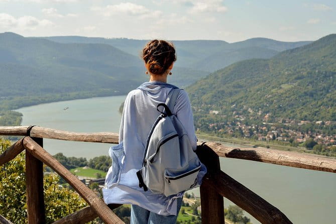 Budapest-Bratislava One-Way Sightseeing Transfer - Key points / Takeaways