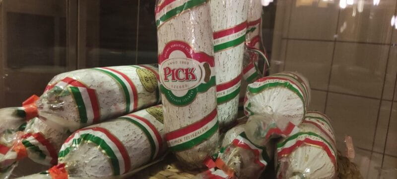 Budapest: Central Market Hall Guided Food Tour with Tastings - Who Is This Tour For?