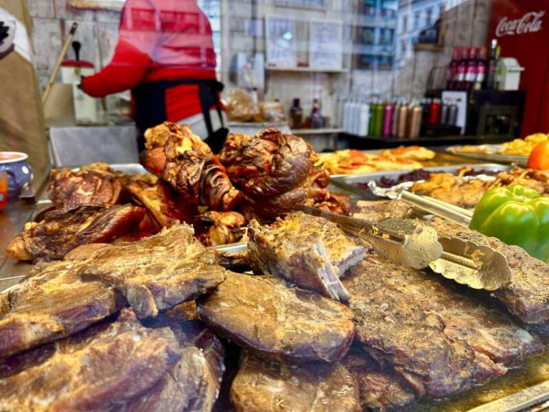 Budapest: Christmas Market Guided Walking Tour with Tastings - Price and Value