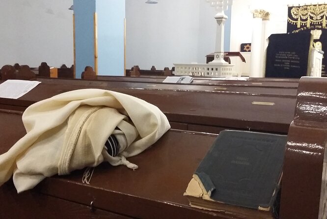 Budapest City Walk in Jewish Quarter - Tour Logistics and Considerations