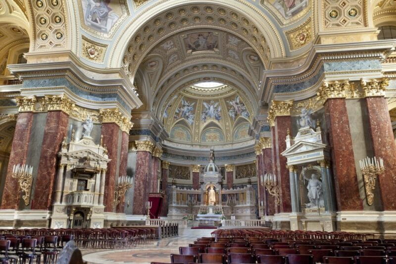 Budapest: Classical Music Concerts in St Stephen's Basilica - Introduction to Budapests Classical Concerts at St. Stephens Basilica