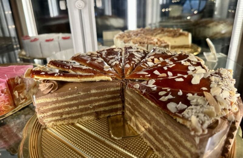 Budapest: Coffee House Tour with Cofffee & Dessert Tasting - FAQ