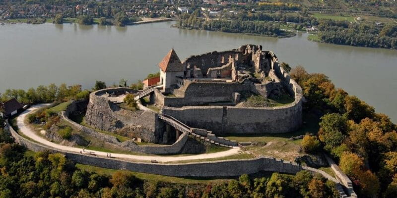 Budapest: Danube Bend Private Day Trip with a Local - Who Will Love This Tour?