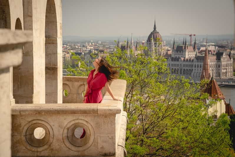 Budapest: Fast Private Photoshoot Session with Edited Photos - An In-Depth Look at Budapest’s Private Photoshoot Experience