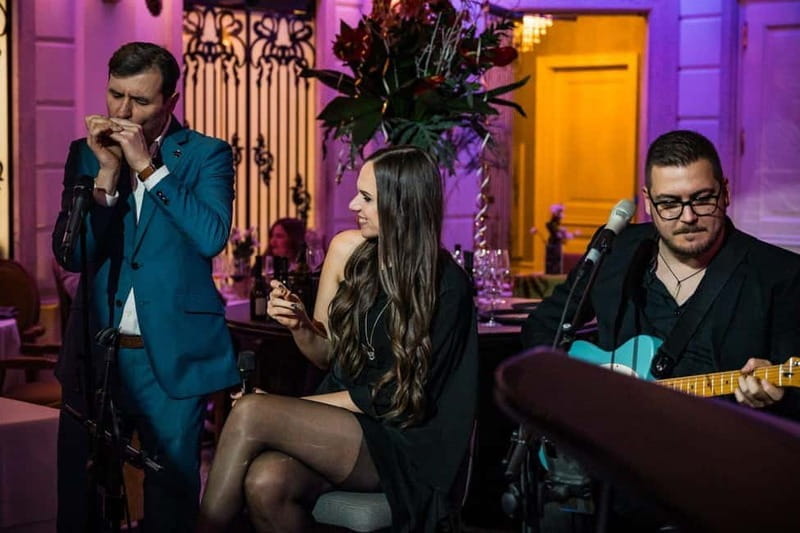 Budapest: Glamour of the Old Town with Dinner and Live Music - Frequently Asked Questions