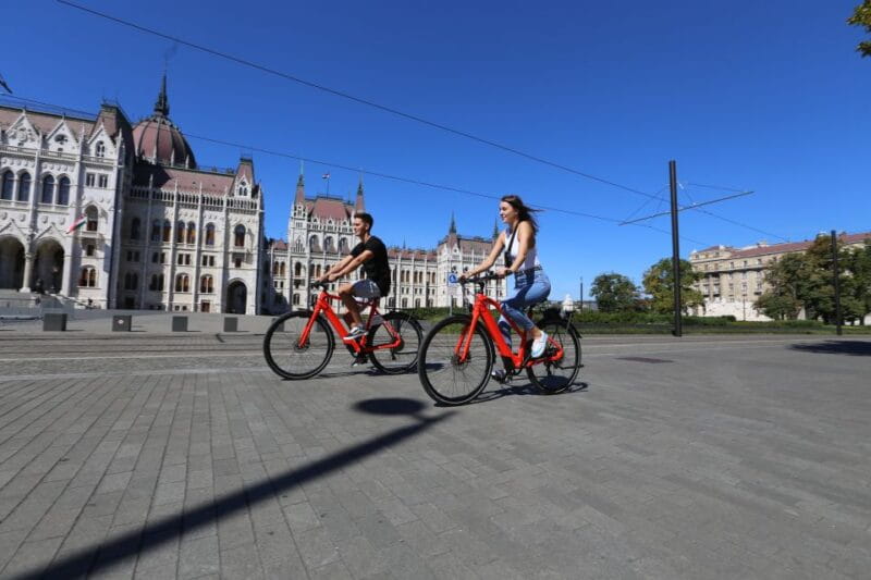 Budapest: Guided Downtown Electric Bike Tour - Thermal Baths and Riverside Sights