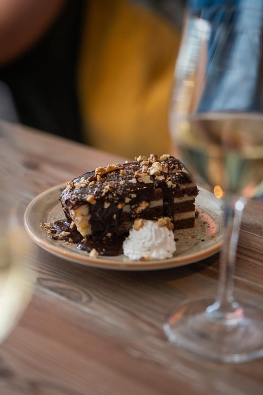 Budapest Guided Food Tour with Drinks Included - Food, Drinks, and the Unique Hungarian Experience