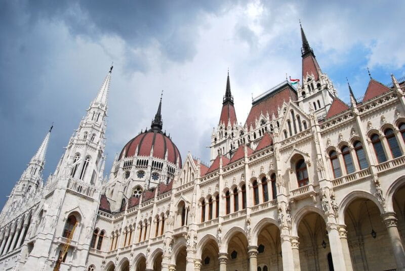 Budapest: Guided Walking Tour of Pest - Liberty Square and Local Flavor