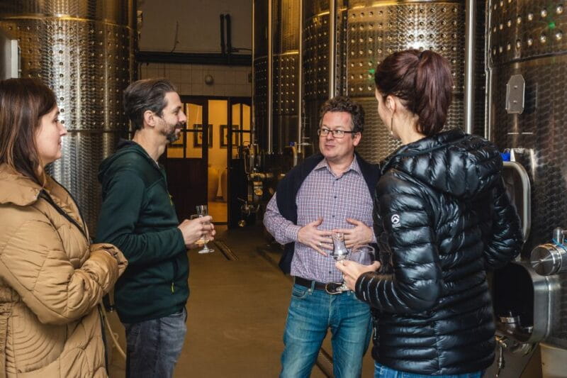 Budapest: Hungarian Whisky, Gin, and Pálinka Tasting - Logistics and Practical Details