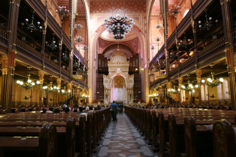 Budapest: Jewish Heritage Guided Tour with Synagogue Ticket - The Jewish Museum: An Inside Look