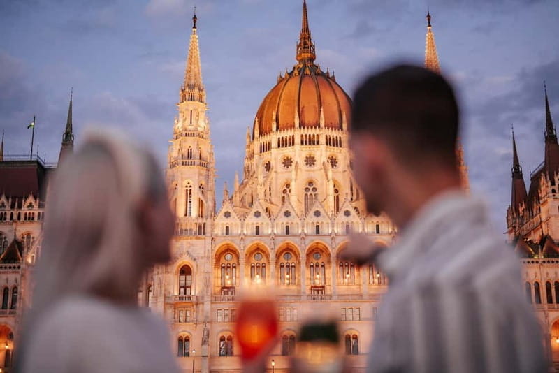 Budapest: Lotus Cruise with Unlimited Aperol and Prosecco - Who Will Love This Experience?