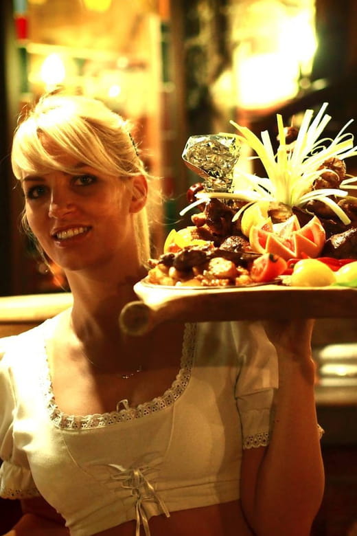 Budapest: Medieval Dinner Show with Drinks - Key Points / Takeaways