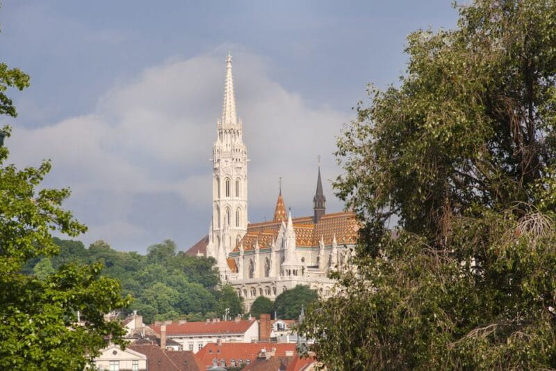 Budapest: Multilingual Highlights Tour - The Danube Viewpoints: Capturing the City’s Essence