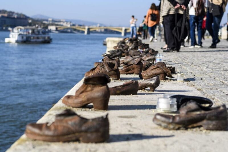 Budapest: Parliament, Christmas Market and Ferris Wheel - Key Points / Takeaways