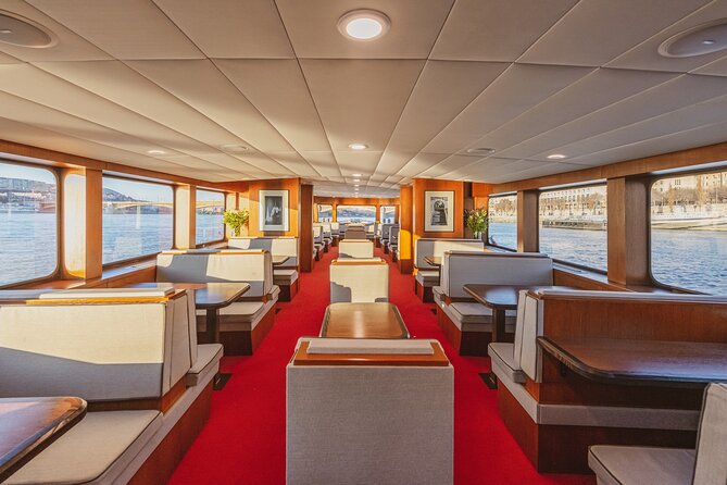 Budapest: Premium River Cruises With Welcome Tokaj Frizzante - Tokaj Premium Frizzante Welcome Drink