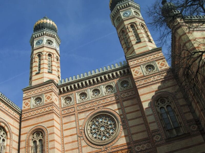Budapest: Private 3-hour Guided City Tour by Bus - Price and Logistics