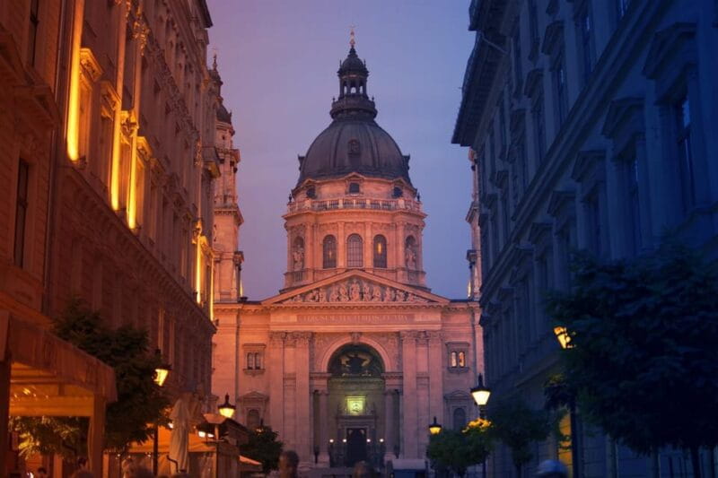 Budapest: Private Night Tour with a Local - Who Is This Tour Best For?