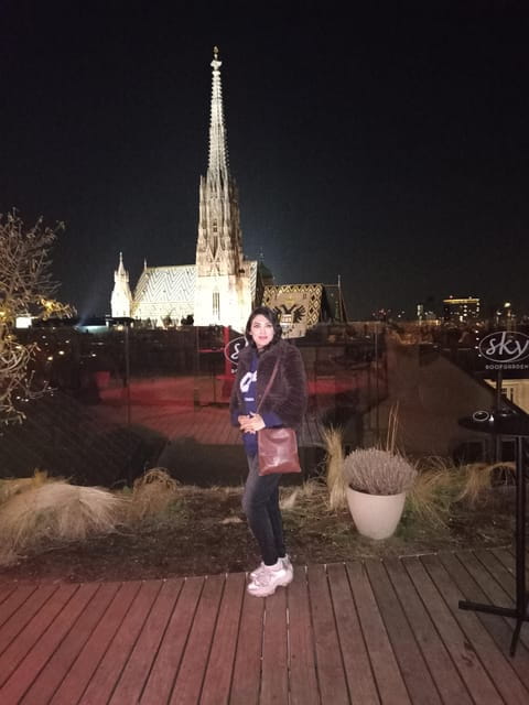 Budapest: Private Walking Tour with a Local Guide - Starting Point: Hercegprímás u. 9 – The Meeting Spot