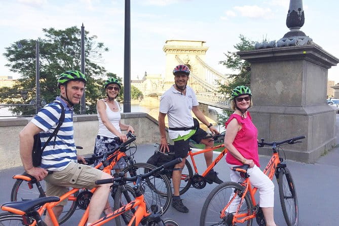 Budapest relaxed bicycle tour at sunset - An In-Depth Look at the Budapest Sunset Bicycle Tour