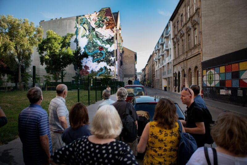 Budapest: Ruin Bars Walking Tour with Drinks and Snacks - Key Points / Takeaways