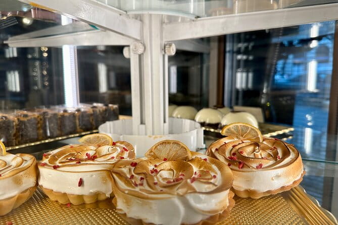 Budapest Urban Treats - Cake and Coffee House Tour - The Sum Up