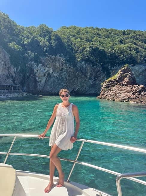 Budva: Hidden paradise tour with snorkeling and lunch - The Boat Ride: First Glimpse of Montenegro’s Coastline