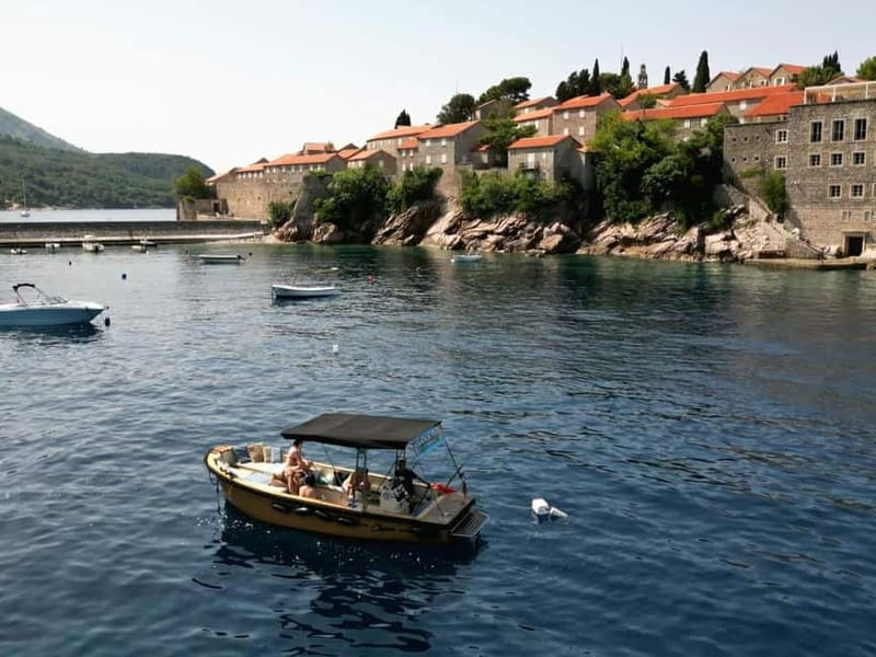Budva: Private Sightseeing Boat Tour with Swimming & Drinks - Key Points / Takeaways
