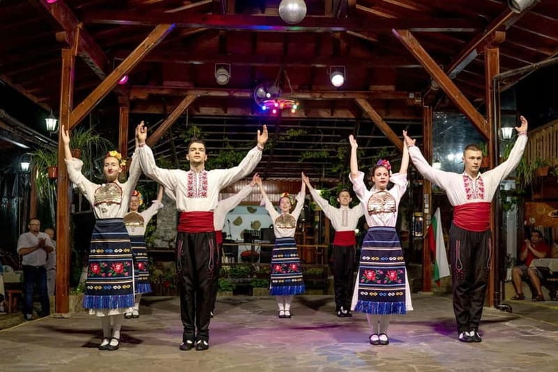 Bulgarian Evening: Traditional Restaurant & Folklore Program - Key Points / Takeaways
