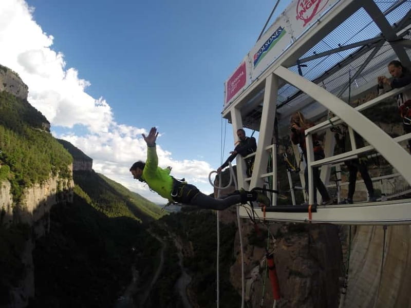 Bungee Jump from 122m + Transport from Barcelona - Logistics and Practical Tips