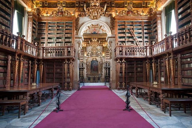 Bussaco Palace and the University of Coimbra Private Tour - Exploring the Highlights: What You Can Expect