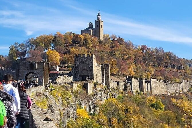 Buzludzha Monument and Tsarevets Fortress in Bulgaria Private - The Experience in Detail