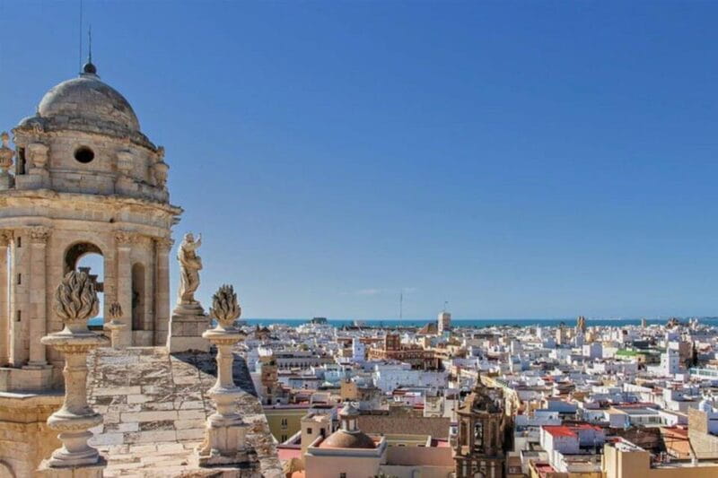 Cadiz: Must-See Highlights Walking Tour - Key points / Takeaways