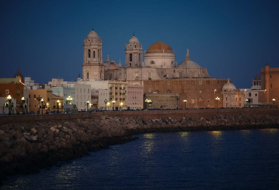 Cadiz: Private Tour With a Local - Key Points