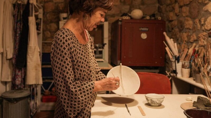 Cagliari: Ceramics Workshop - Discovering Sardinian Heritage Through Clay
