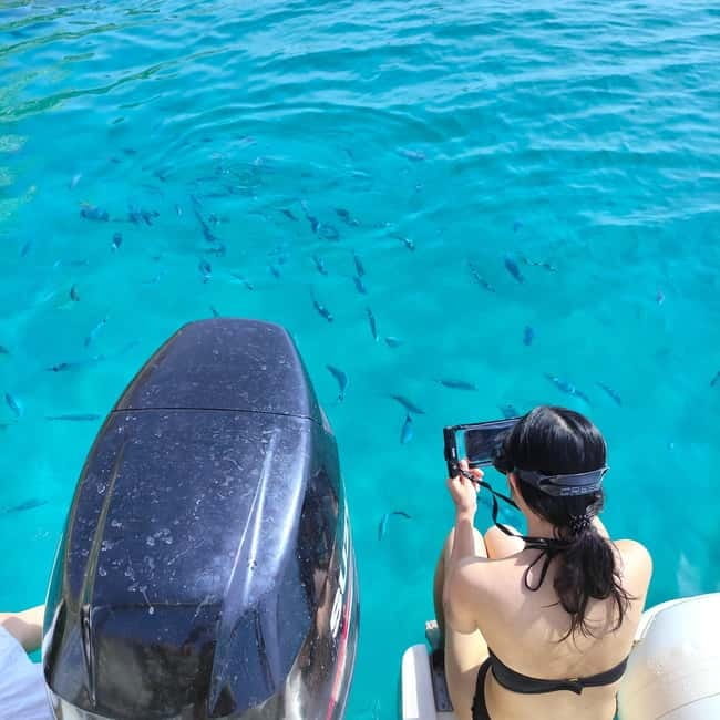 Cagliari Private Boat Tour: Swim, Prosecco, Aperitif & Chill - Cheers and Snacks: Making the Most of the Onboard Treats